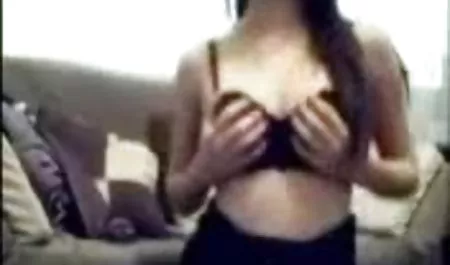 می خواستم برای جلب توجه داستان باسن خاله به خود, یک مدرسه