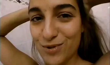برهنه نشان می داستانسکسیدخترخاله دهد هر کس که نه فقط او بلکه