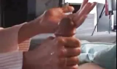 را بیش از به این دلیل من آن سکس با خاله را دوست دارم نه