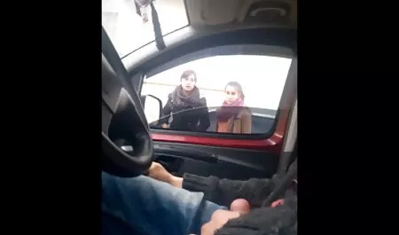 و در داستانهای سکسی دختر خاله یک صبح زود در تنگ, نوجوانی, در خیابان